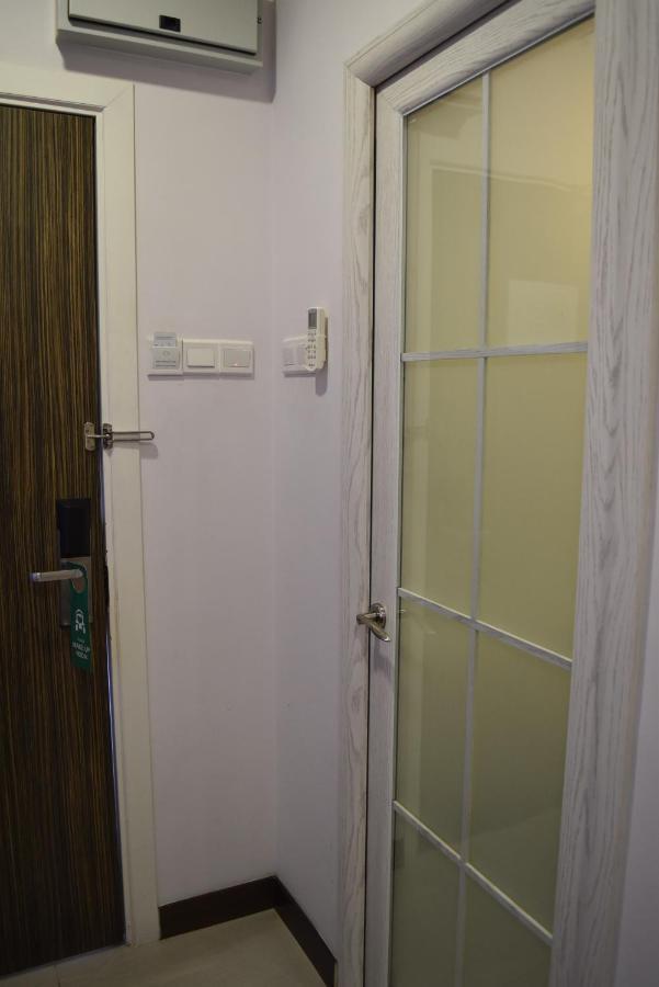 Sunrise Hotel Петалинг Джая Екстериор снимка